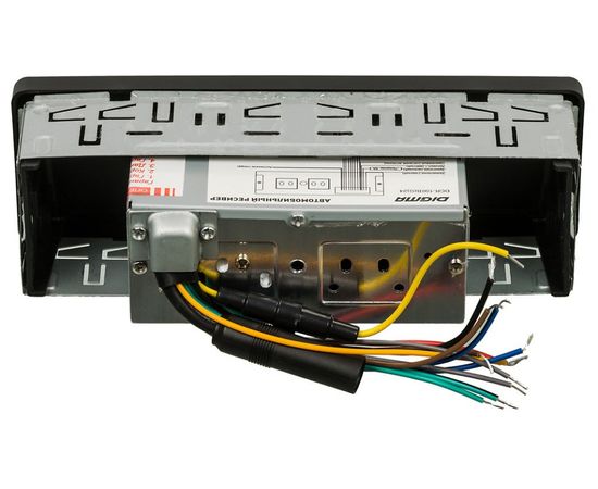  Автомагнитола Digma DCR-100G24 