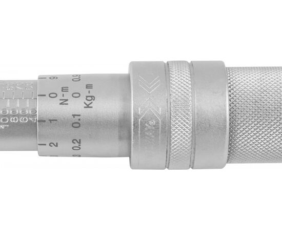  Ключ динамометрический Jonnesway T04060 (47305) 